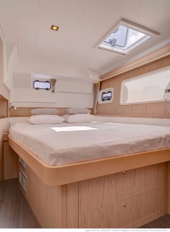 Cabin on Caribbean, a Lagoon 400 catamaran at Općina Medulin, Croatia