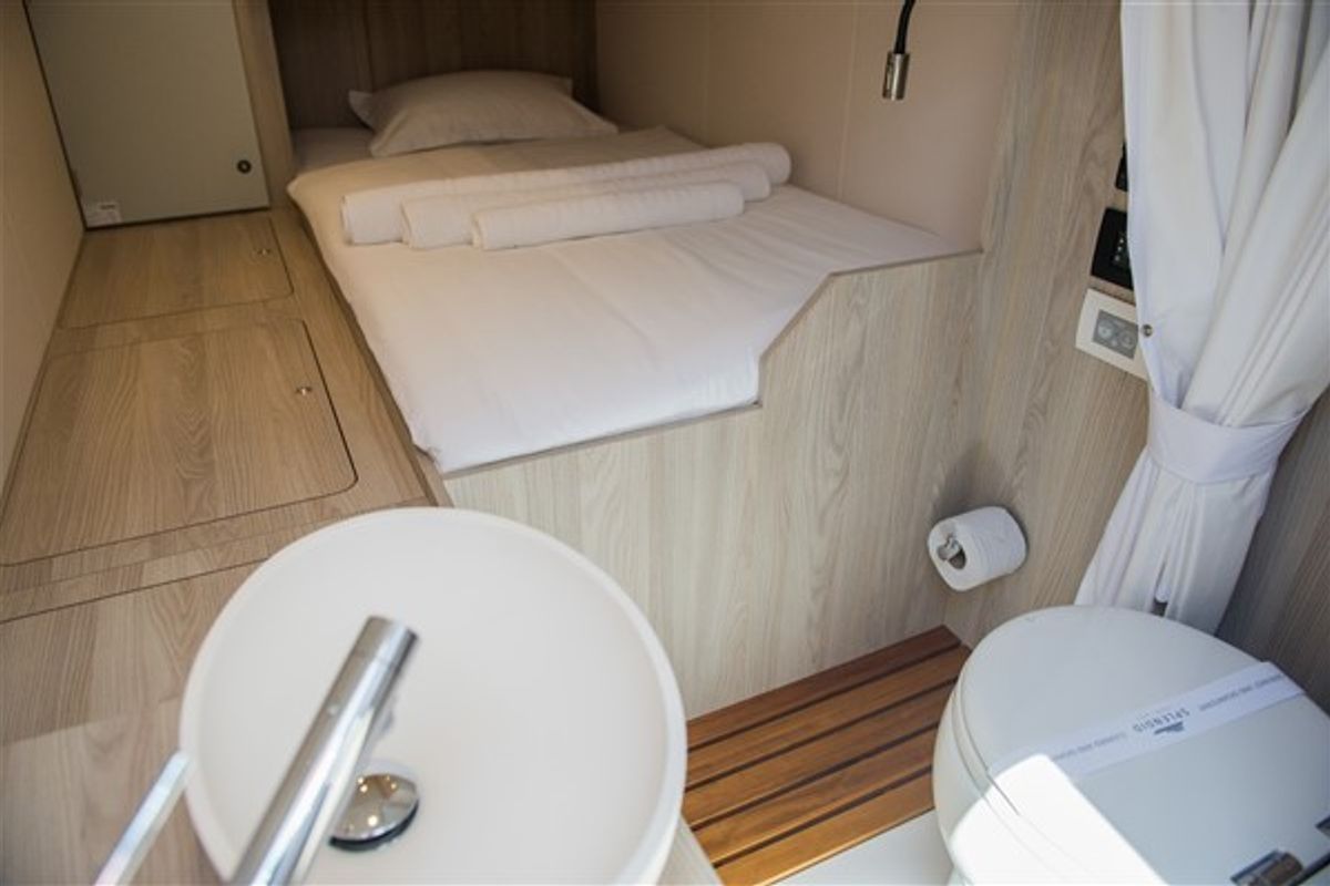 Cabin on Mawi, a Azimut 55 motorboat at Grad Šibenik, Croatia
