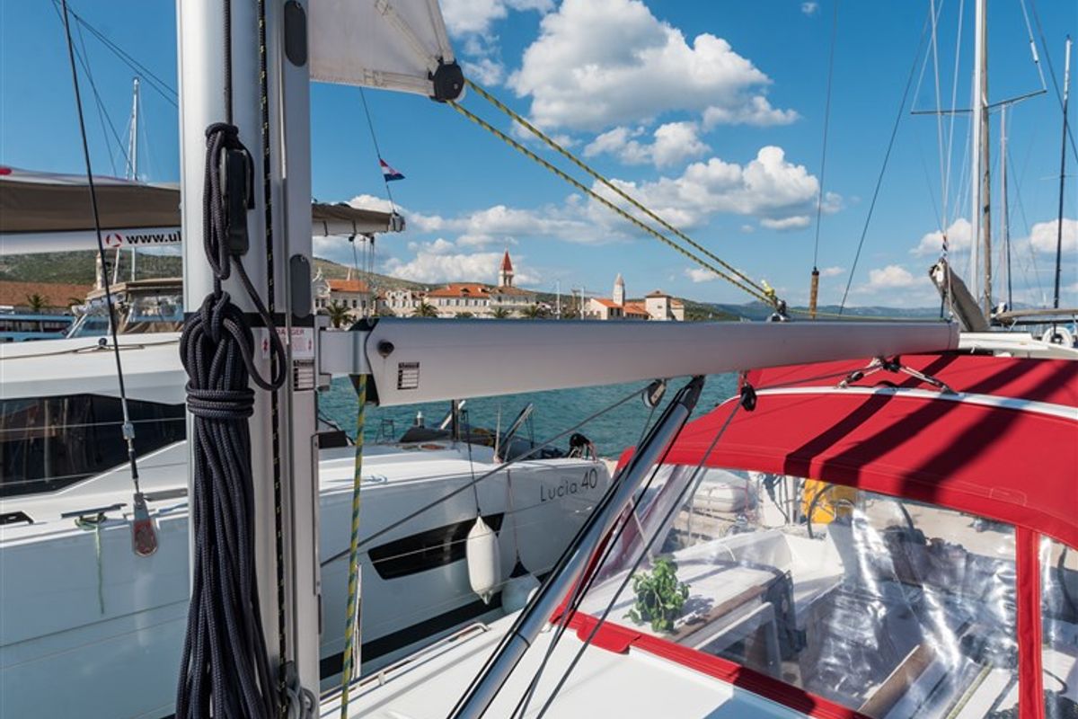 Deck of Rusalka, a Beneteau Oceanis 38 sailboat at Općina Medulin, Croatia
