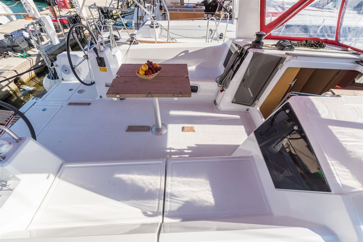 Deck of Rusalka, a Beneteau Oceanis 38 sailboat at Općina Medulin, Croatia
