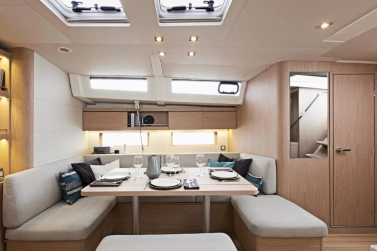 Salon of Utopia, a Beneteau Oceanis 46.1 sailboat at Volos Municipality, Greece