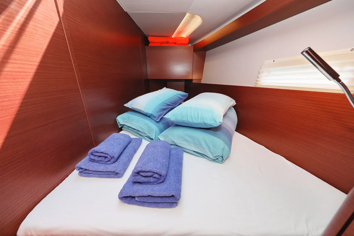 Cabin on Janka, a Hanse Yachts Hanse 458 sailboat at Dubrovnik, Croatia