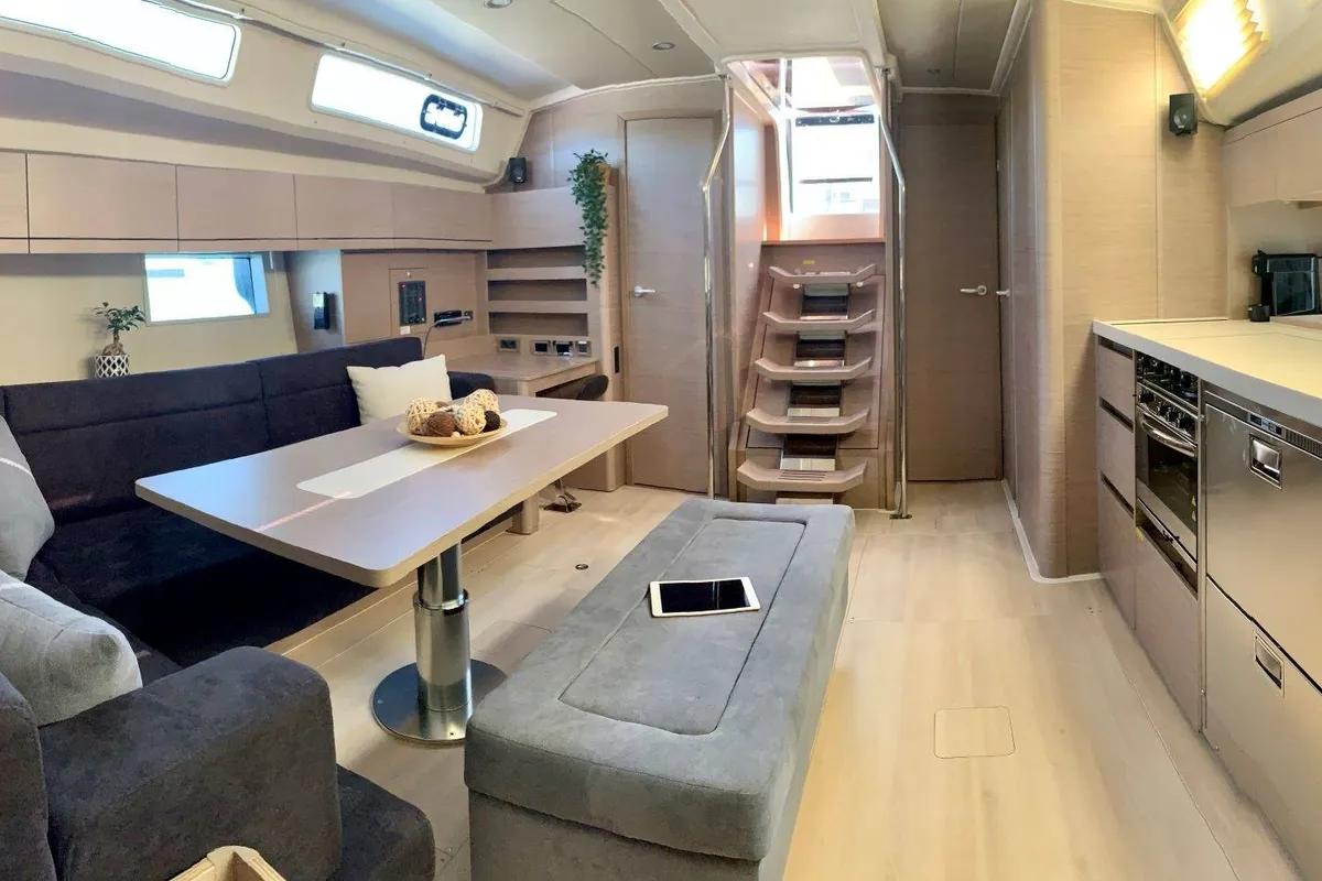 Salon of APOLLO, a Hanse Yachts Hanse 508 sailboat at Athens, Greece