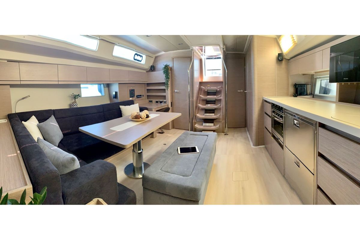 Salon of APOLLO, a Hanse Yachts Hanse 508 sailboat at Athens, Greece