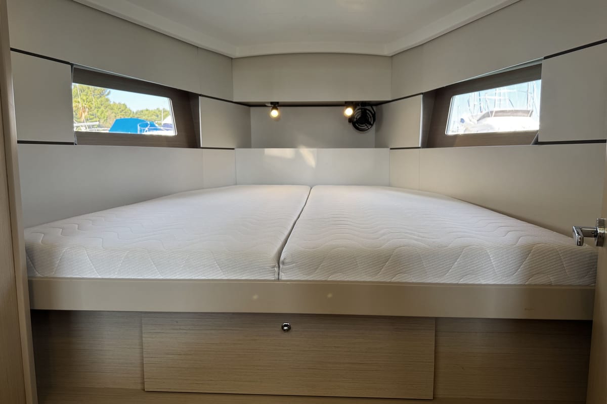 Cabin on Tamara, a Beneteau Oceanis 38.1 sailboat at Općina Rogoznica, Croatia