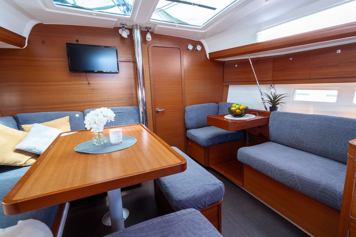 Salon of Apus, a Dufour 412 Grand large sailboat at Grad Pula, Croatia