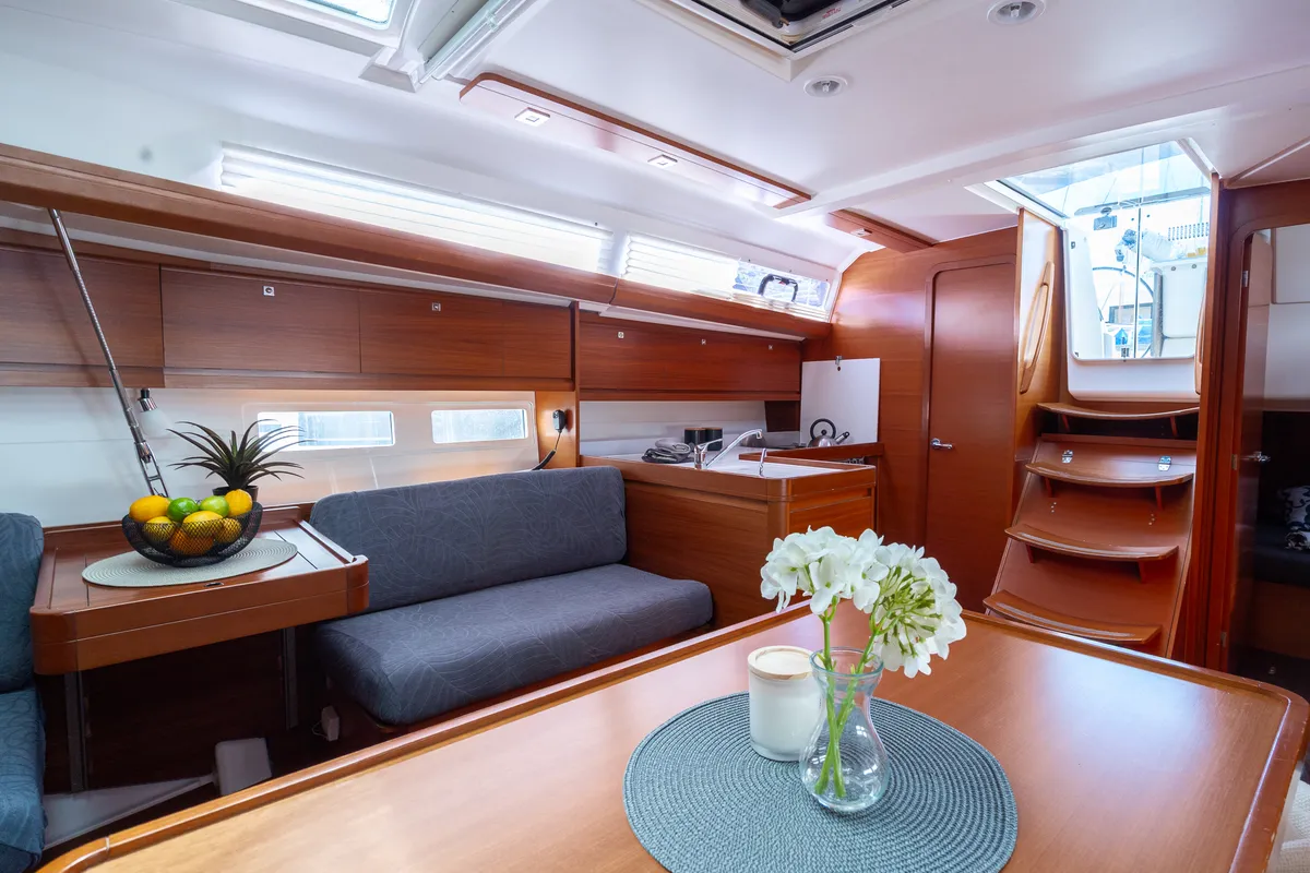 Salon of Apus, a Dufour 412 Grand large sailboat at Grad Pula, Croatia