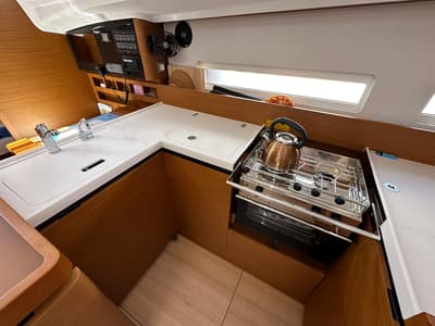 Galley of Bobo, a Jeanneau Sun Odyssey 410 sailboat at Dubrovnik, Croatia