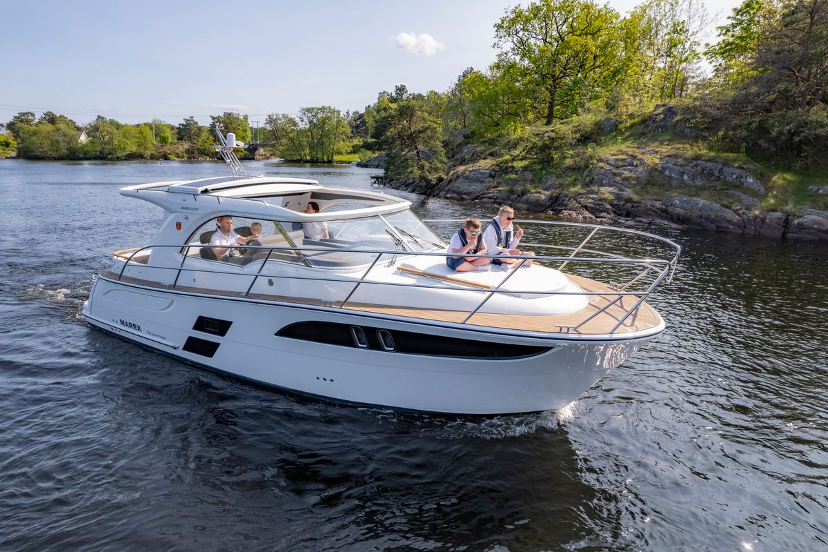 Exterior view of Pepper, a Marex 310 Sun Cruiser motorboat at Corfu, Greece