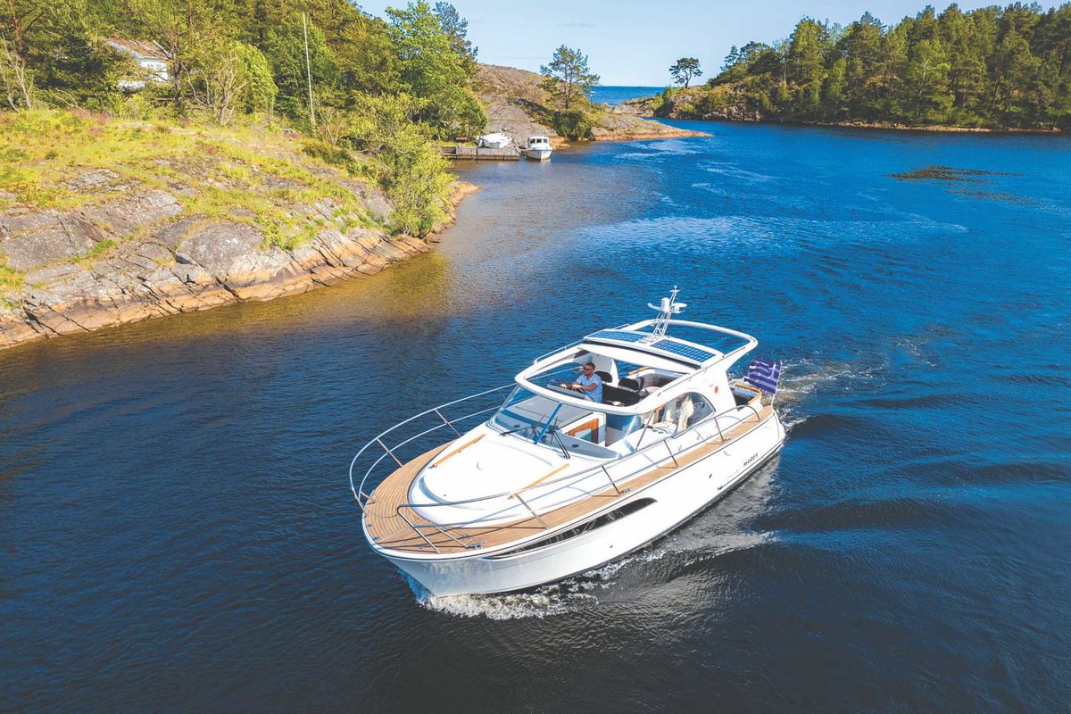 Exterior view of Pepper, a Marex 310 Sun Cruiser motorboat at Corfu, Greece