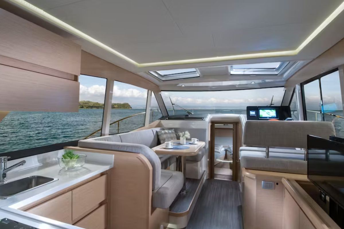 Salon of VIVALDI, a Greenline 39 motorboat at Izola / Isola, Slovenia