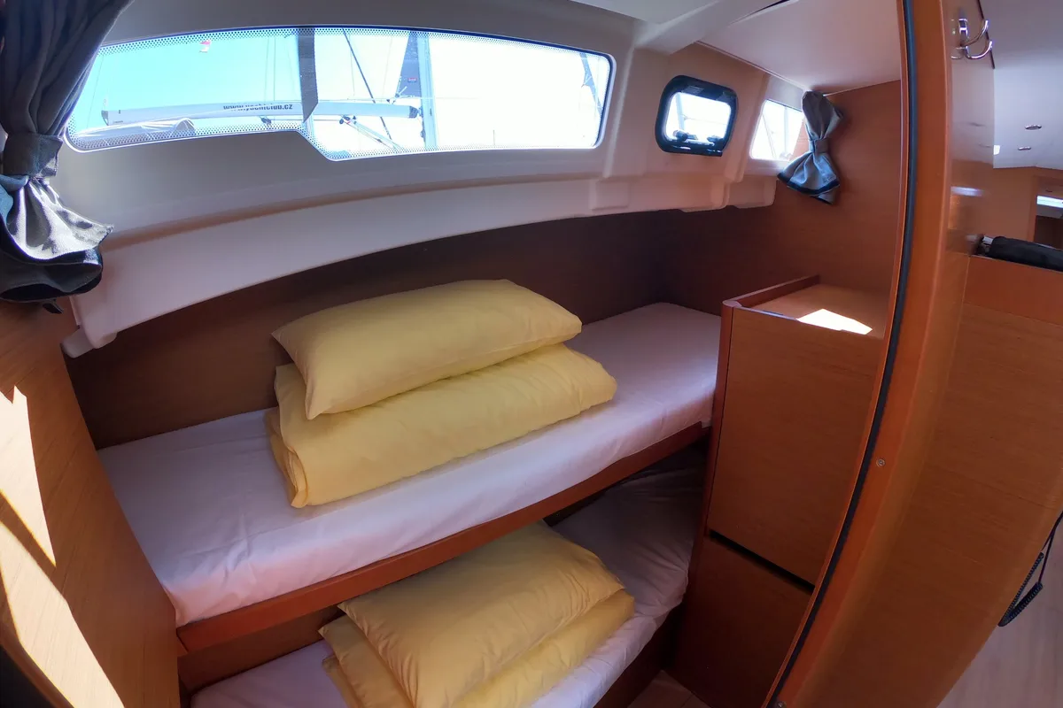 Cabin on Nonna, a Jeanneau Sun Odyssey 490 sailboat at Grad Šibenik, Croatia