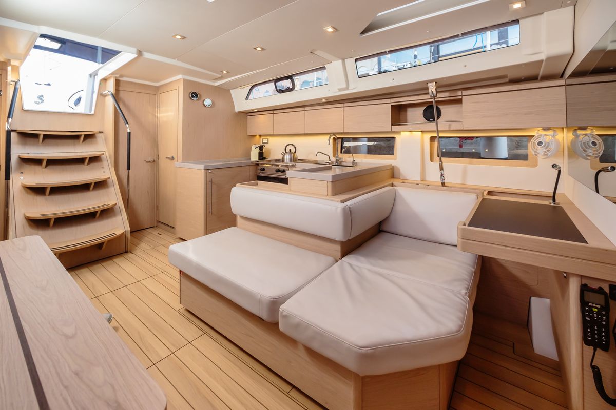 Salon of Maelle - Standard line, a Beneteau Oceanis 51.1 sailboat at Tonnarella, Italy