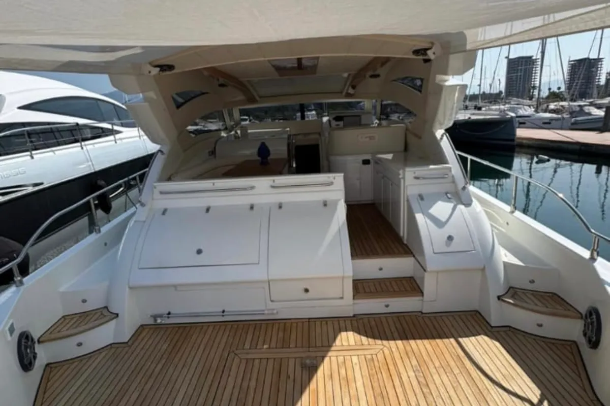 Pa' Que' Mas, a Cayman Cayman 55 catamaran at Salerno, Italy
