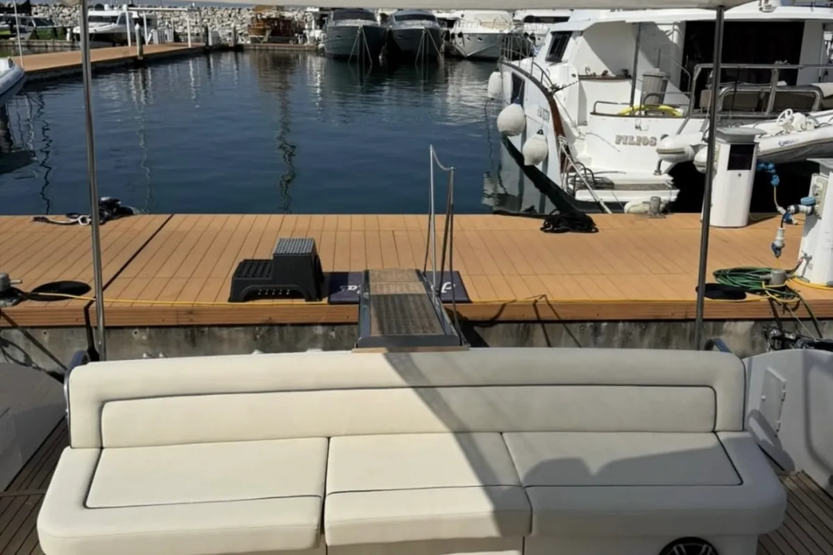 Pa' Que' Mas, a Cayman Cayman 55 catamaran at Salerno, Italy