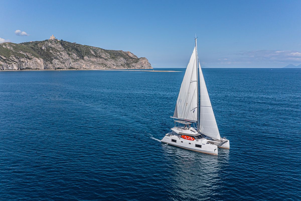 Cabin on Harmony Planet, a Nautitech 46 Fly catamaran at Tonnarella, Italy