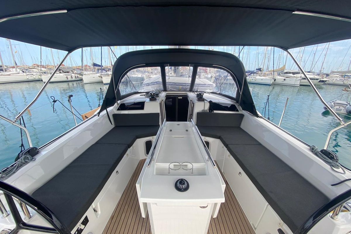 Cockpit of Ampeli, a Beneteau Oceanis 40.1 sailboat at Municipal Unit of Lefkada, Greece