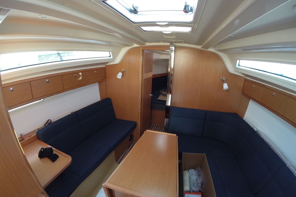Lilli, a Bavaria Cruiser 37 sailboat at Općina Vrsar, Croatia