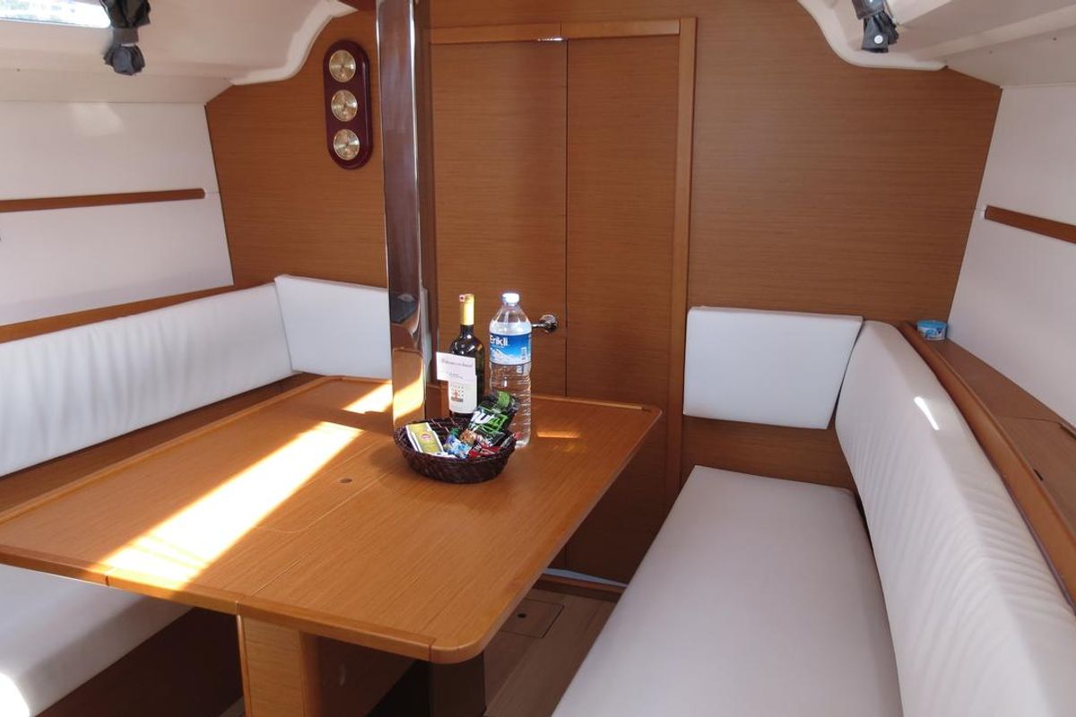 Cabin on Sarita, a Jeanneau Sun Odyssey 349 sailboat at Fethiye, Turkey