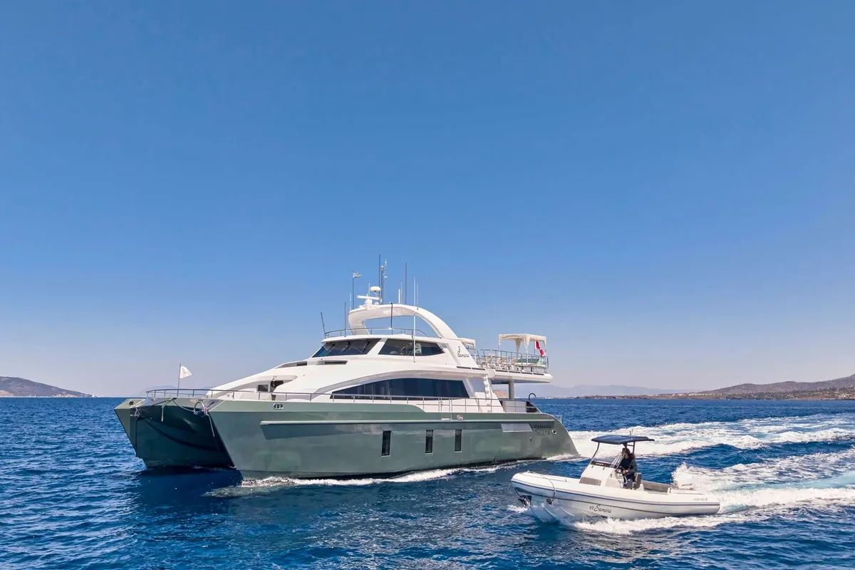 Samara, a Power Power Cat 80 catamaran at Piraeus, Greece