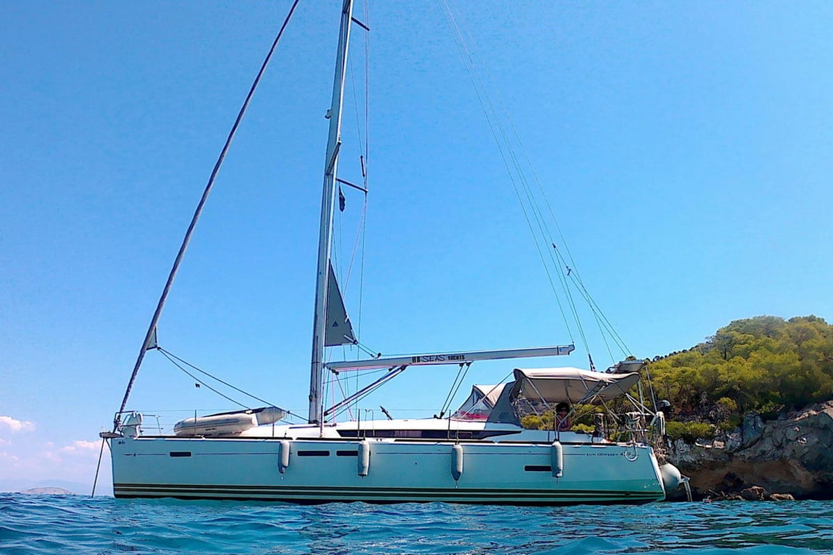 Exterior view of Il Sole, a Jeanneau Sun Odyssey 439 sailboat at Athens, Greece