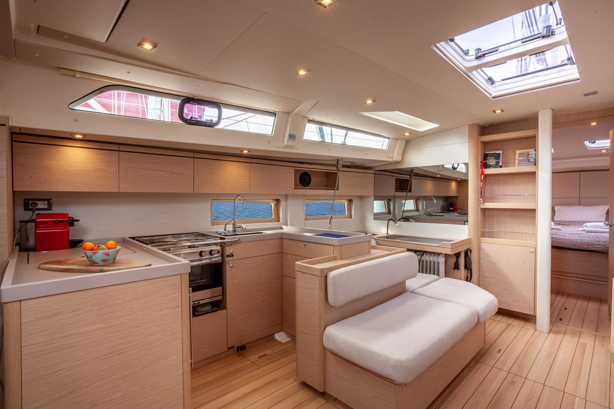 Psari, a Beneteau Oceanis 51.1 sailboat at Mykonos, Greece