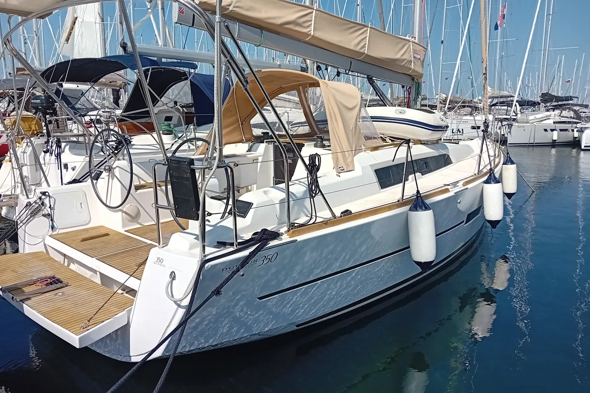Navita, a Dufour Dufour 350 Grand Large sailboat at Grad Biograd na Moru, Croatia