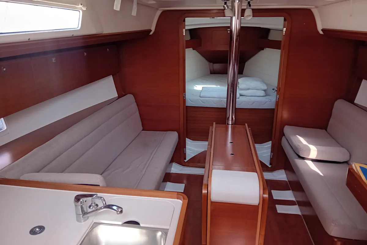 Navita, a Dufour Dufour 350 Grand Large sailboat at Grad Biograd na Moru, Croatia