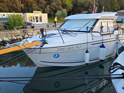 Exterior view of Medolino, a Jeanneau Merry Fisher 795 Series 2 motorboat at Grad Pula, Croatia
