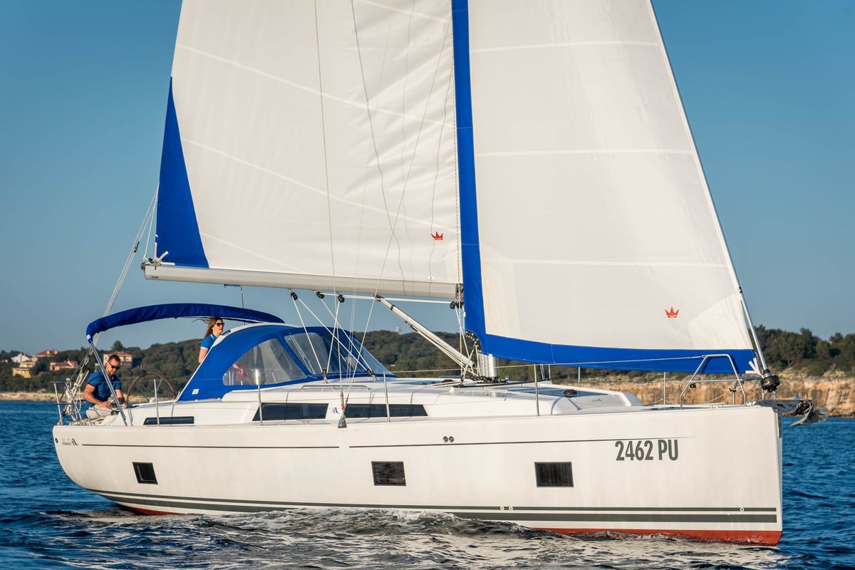 Exterior view of Elba, a Hanse Yachts Hanse 418 sailboat at Općina Medulin, Croatia