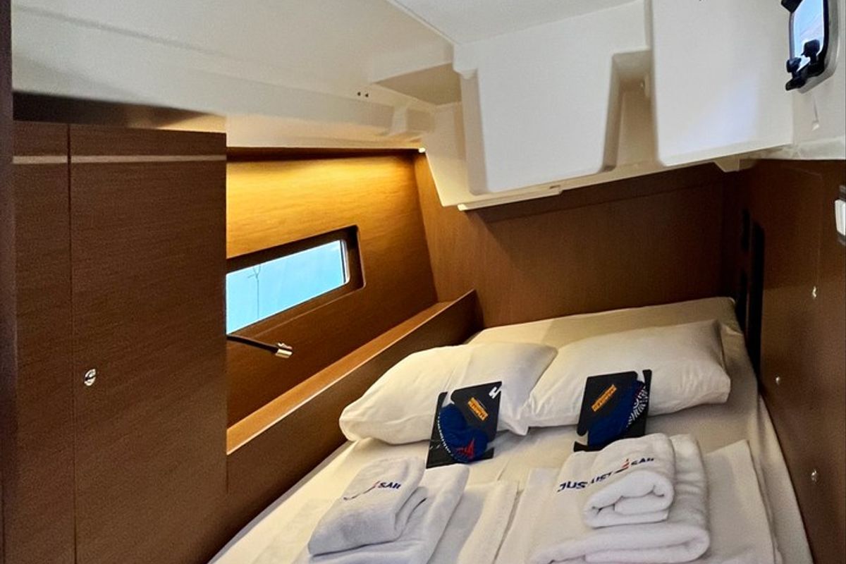 Cabin on Just Dream, a Beneteau Oceanis 46.1 sailboat at Bodrum, Turkey