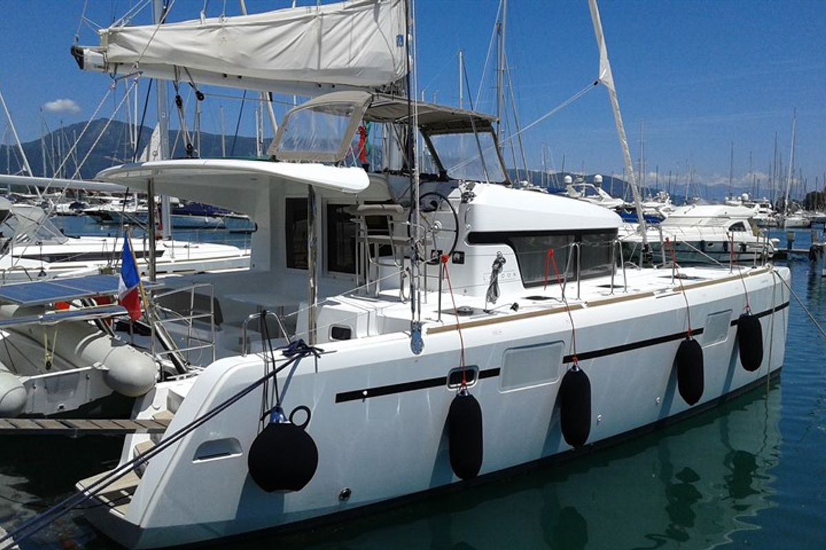 Exterior view of Le Grand Bleu, a Lagoon 39 catamaran at Kontokali, Greece