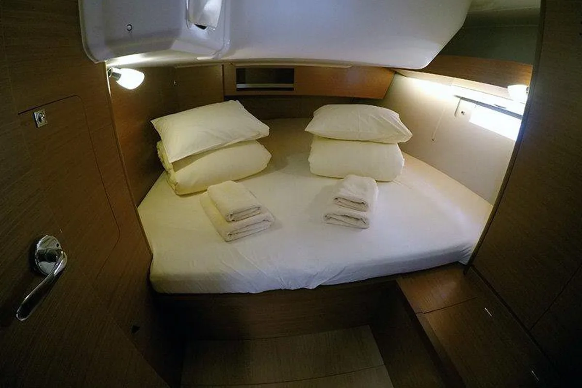 Cabin on Freya, a Dufour 430 GL sailboat at Grad Šibenik, Croatia