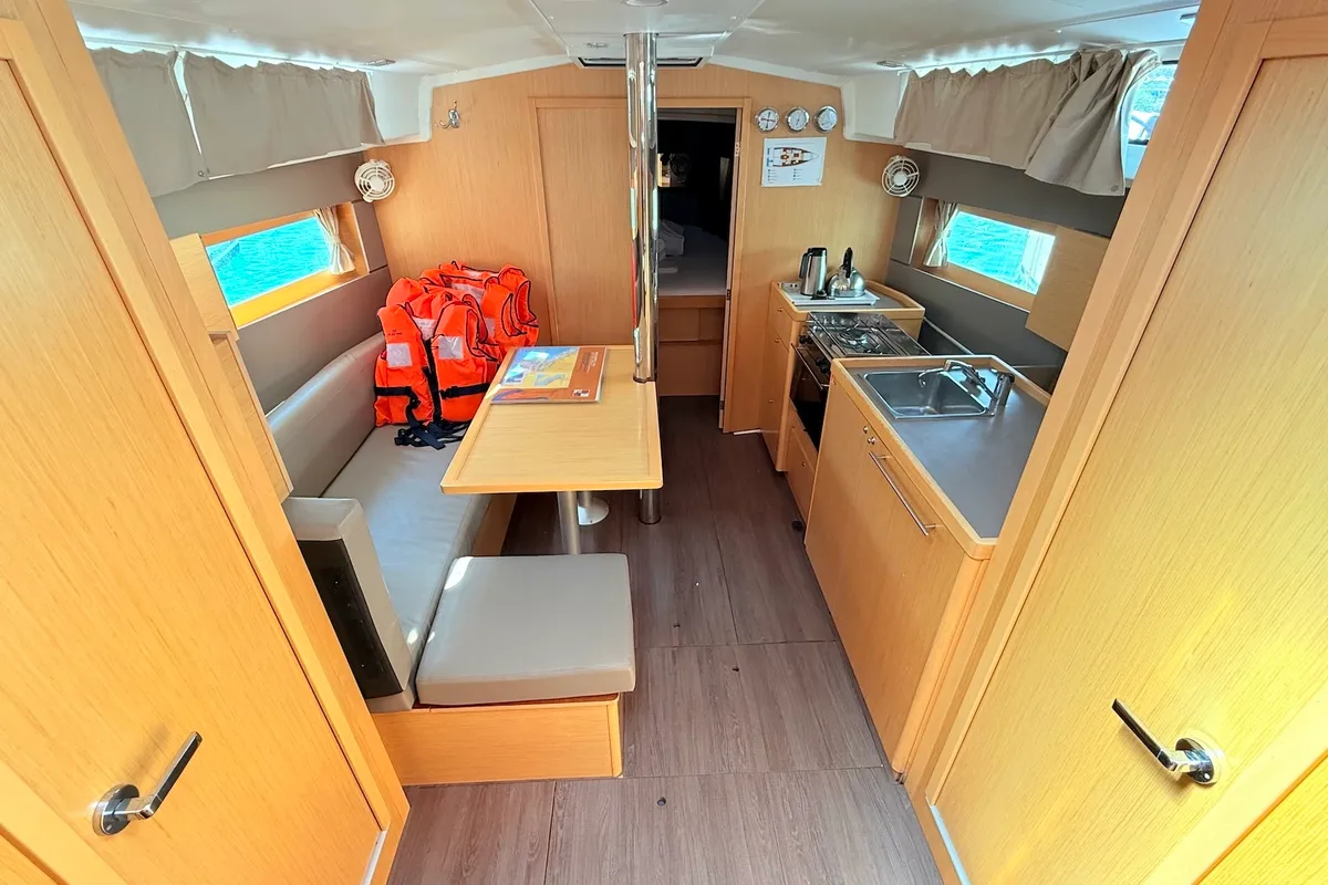 Salon of Foxy, a Beneteau Oceanis 38.1 sailboat at Općina Sukošan, Croatia