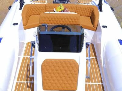 Deck of Viga Luxury 650, a Viga Boats Viga Luxury 650 rib at Općina Medulin, Croatia