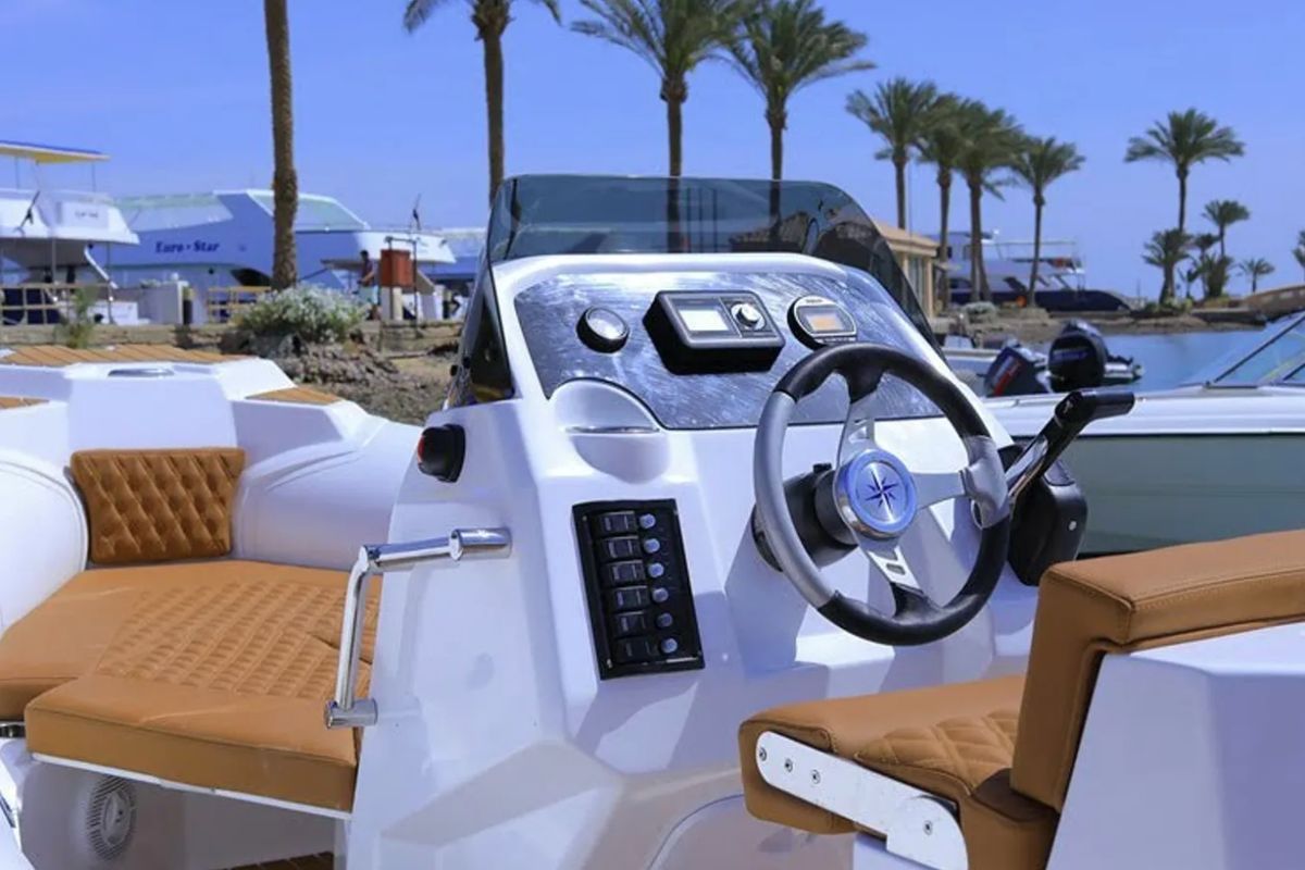 Cockpit of Viga Luxury 650, a Viga Boats Viga Luxury 650 rib at Općina Medulin, Croatia