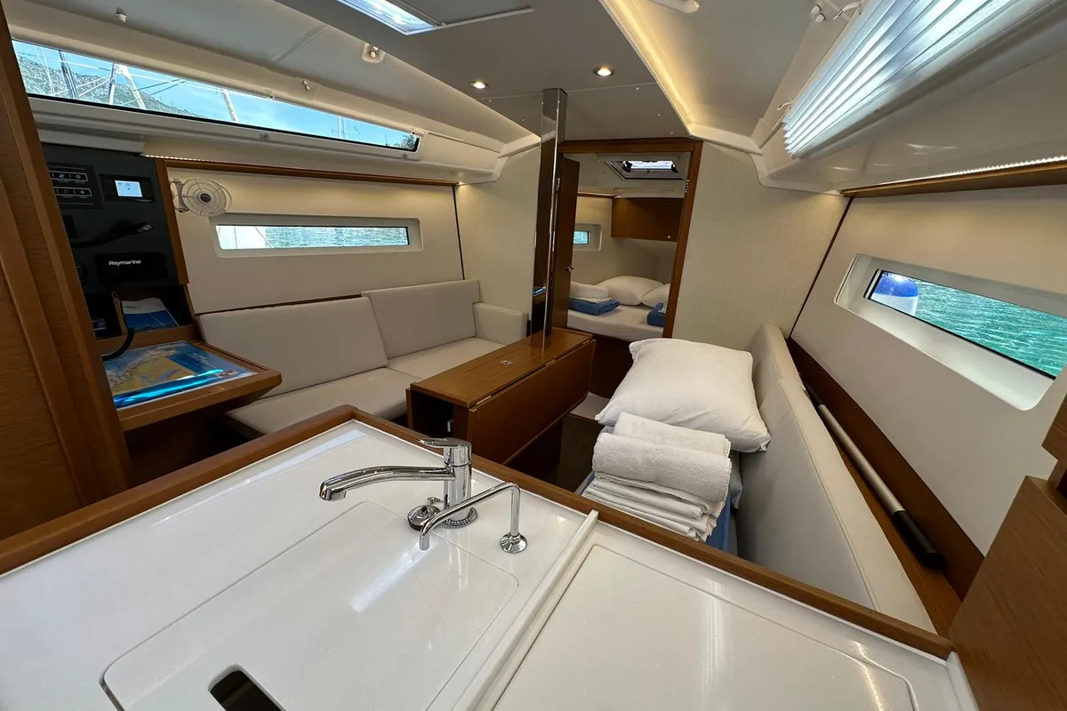 Cabin on Star Kiss, a Jeanneau Sun Odyssey 350 sailboat at Dubrovnik, Croatia