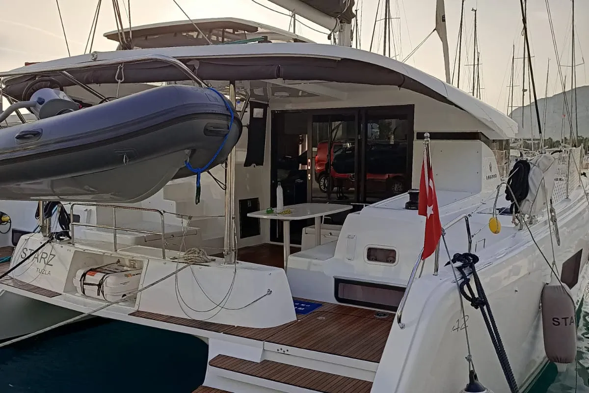 Starz, a Lagoon Lagoon 42 catamaran at Fethiye, Turkey