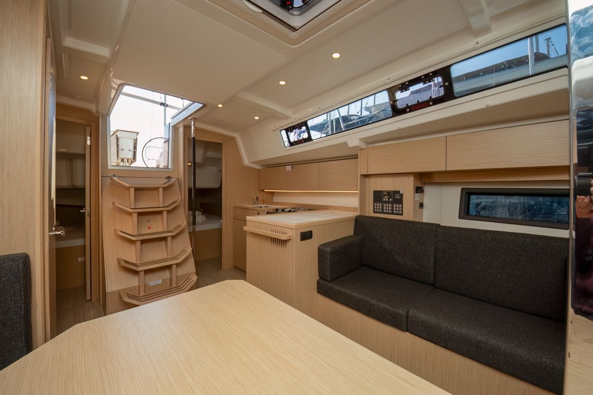 Salon of Aura, a Bavaria C38 sailboat at Tribunj, Croatia