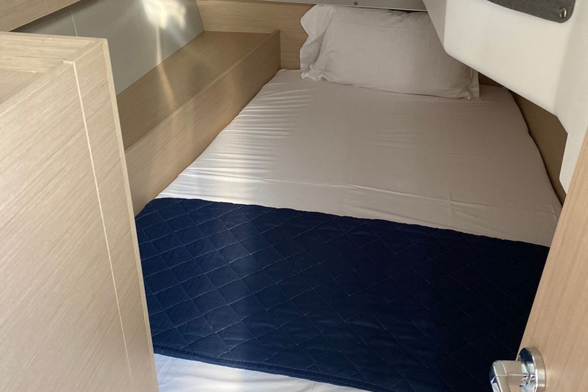Cabin on Angelica, a Beneteau Oceanis 34.1 sailboat at Olbia, Italy