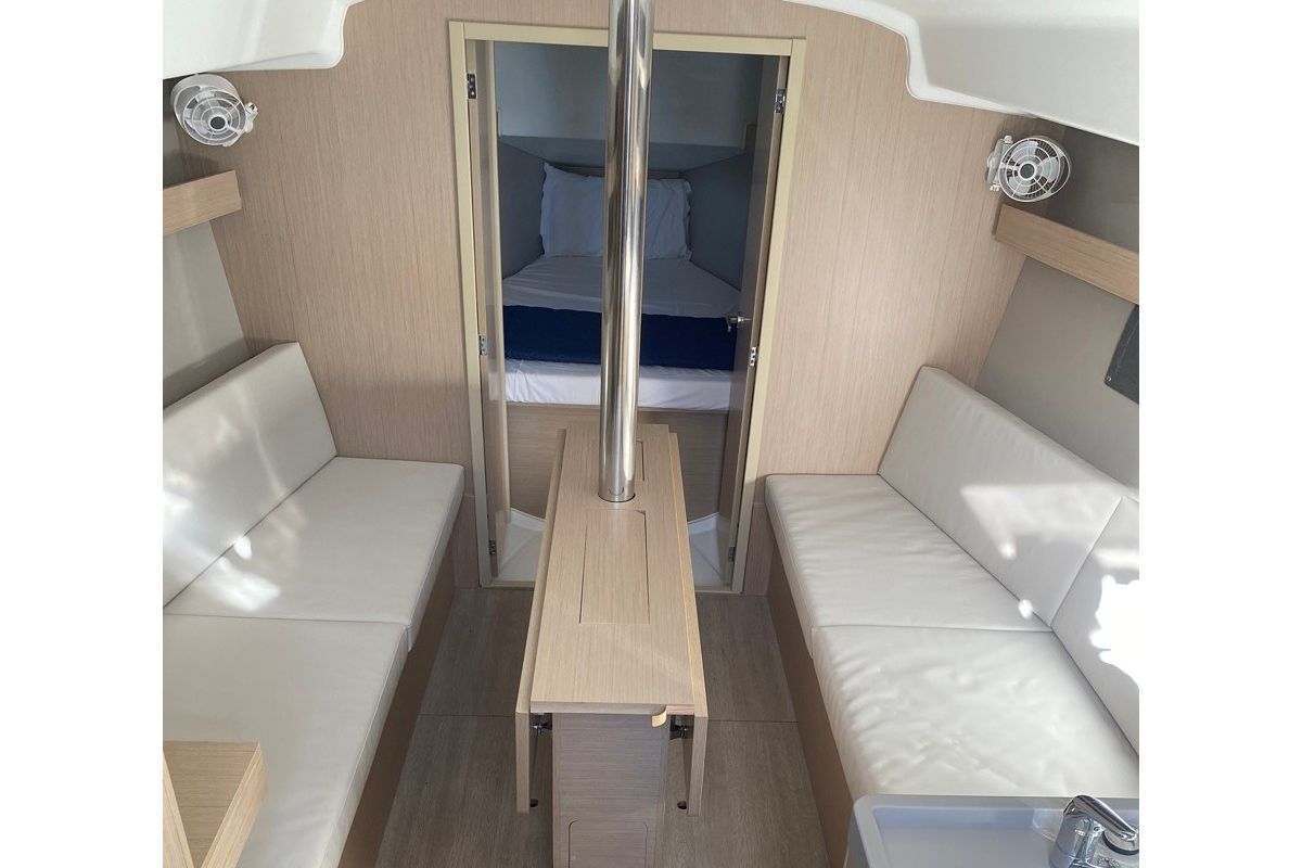 Salon of Angelica, a Beneteau Oceanis 34.1 sailboat at Olbia, Italy