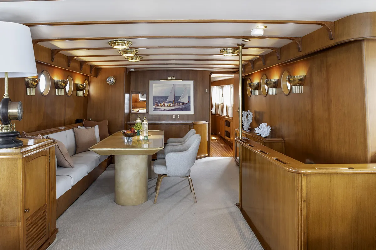 Salon of Five Angels - Motor yacht, a Gulet Motoryacht yacht at Castellammare di Stabia, Italy