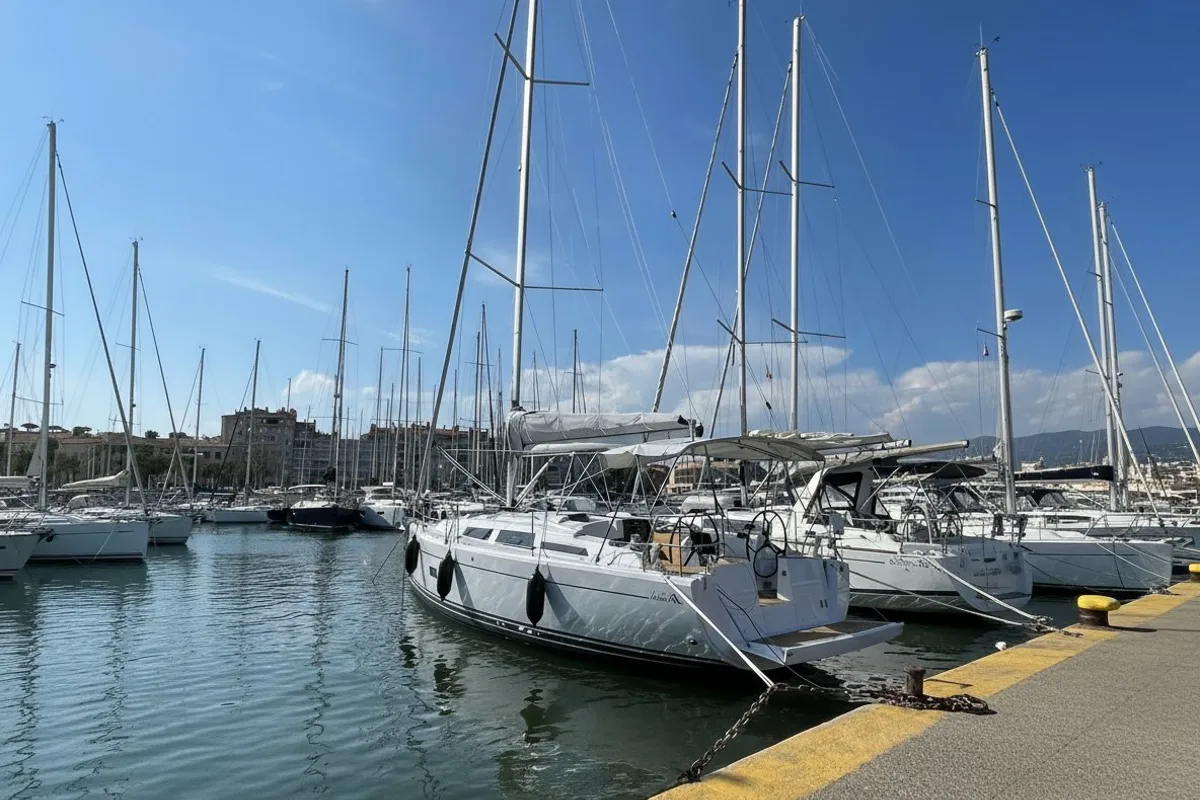 Exterior view of Odyssee, a Hanse Yachts Hanse 388 sailboat at Hyères, France