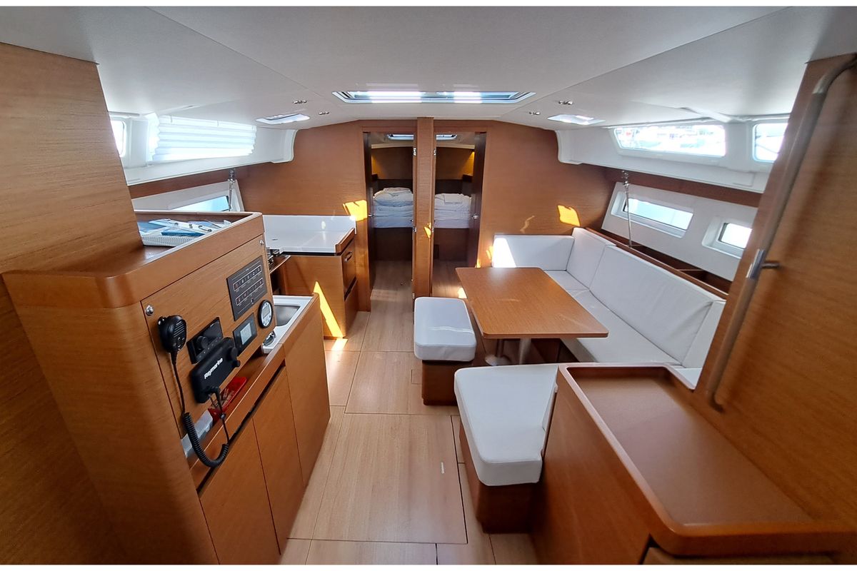 Salon of Mirrmurr, a Jeanneau Sun Odyssey 490 sailboat at Grad Kaštela, Croatia