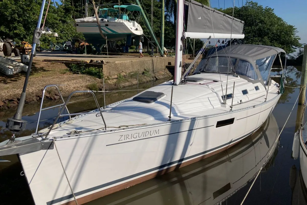 Exterior view of Ziriguidum, a Delta 365 sailboat at Paraty, Brazil
