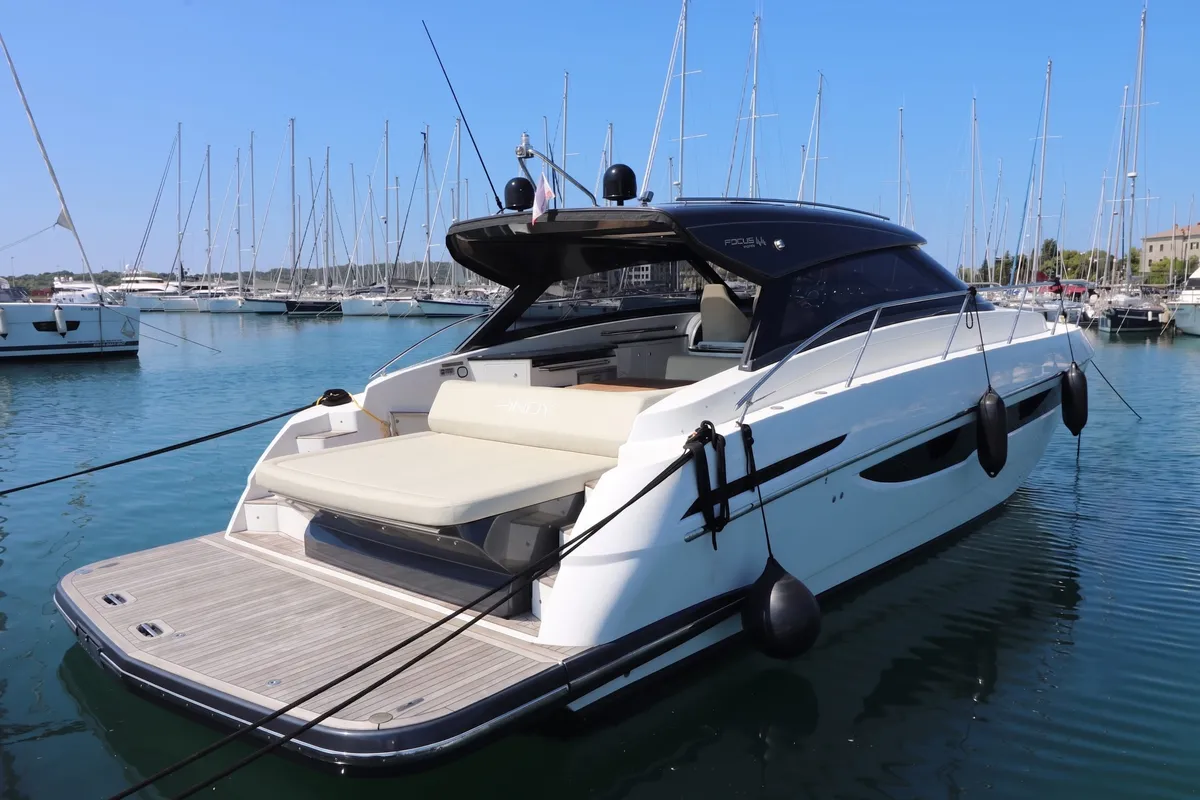Pinoy, a Focus Motor Yachts Focus Power 44 motorboat at Grad Pula, Croatia
