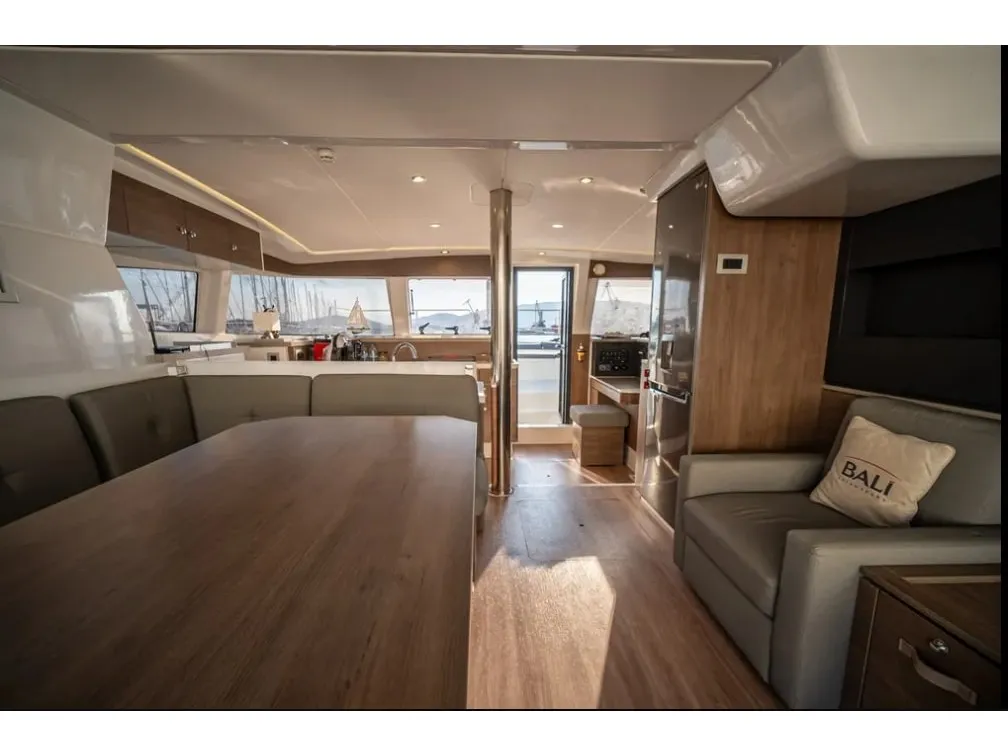 Salon of AF-B4.2, a Bali 4.2 catamaran at Volos Municipality, Greece