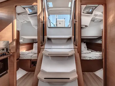 Cabin on Lionheart, a Jeanneau Sun Odyssey 419 sailboat at Kontokali, Greece