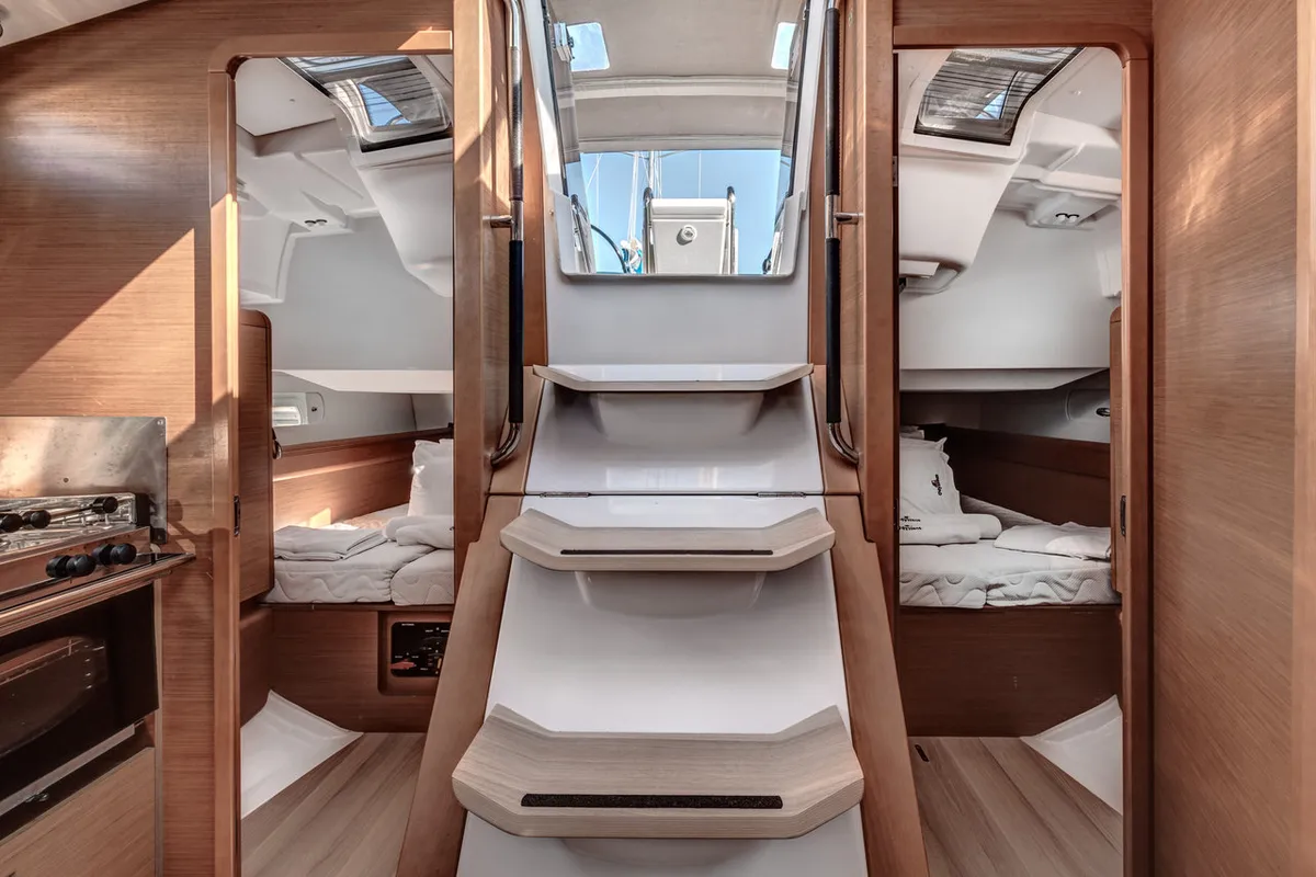 Cabin on Lionheart, a Jeanneau Sun Odyssey 419 sailboat at Kontokali, Greece