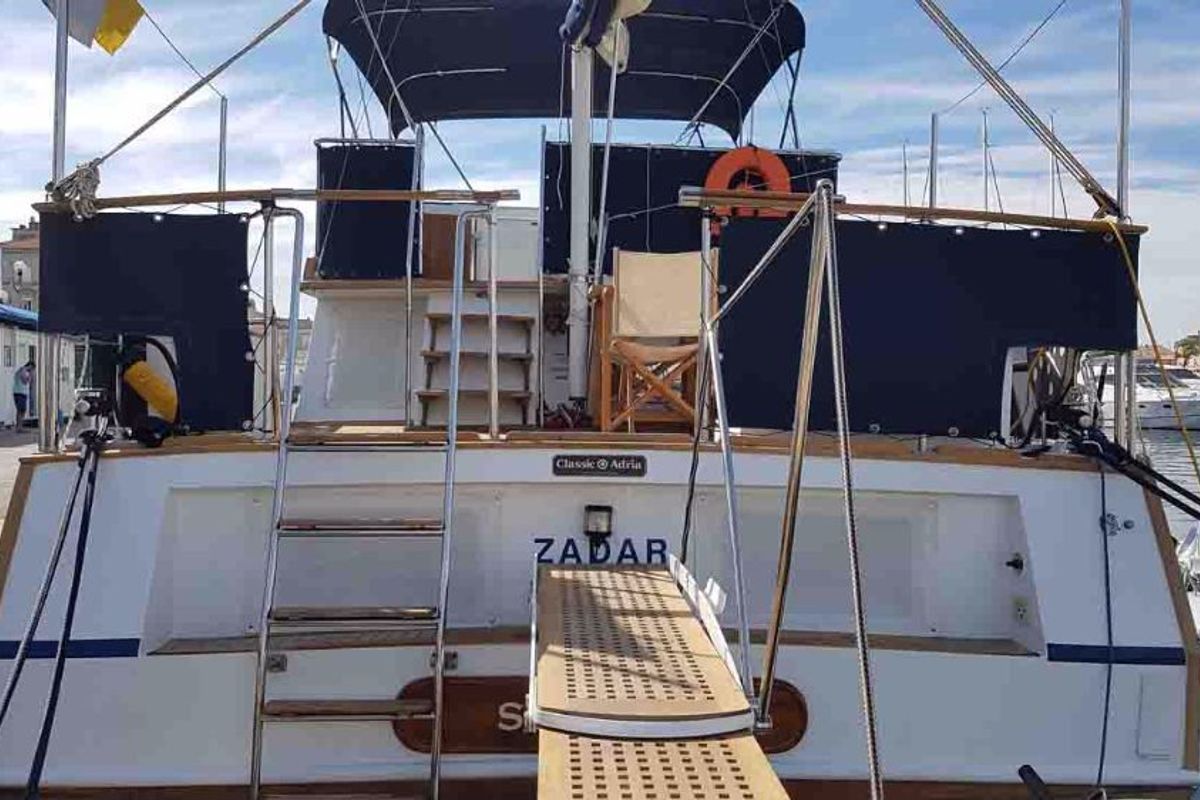 Deck of Sea Lion, a Custom Made Trawler HAMPTON 42 yacht at Zadar, Croatia